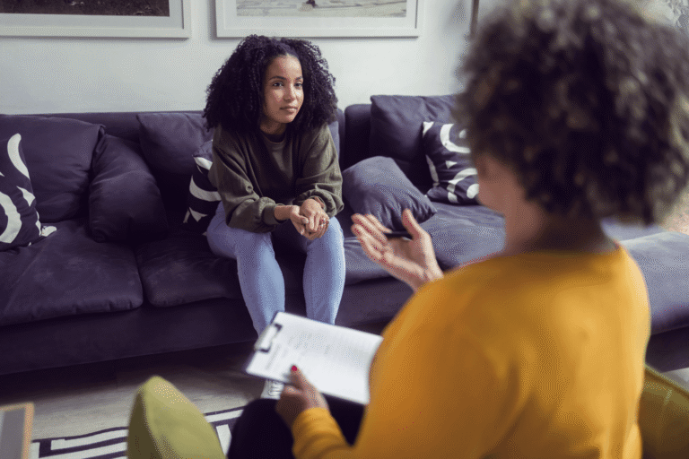 000001258_YoungWomanInTherapy (1)