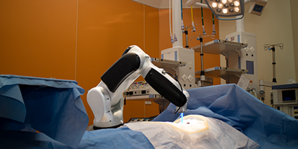Robot performs surgeryRo