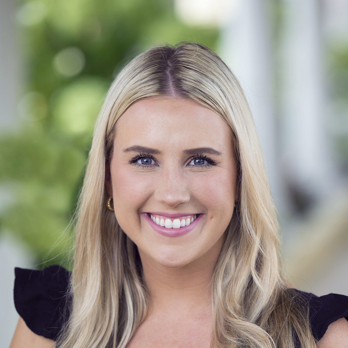 Headshot photo of Lauren McCallister