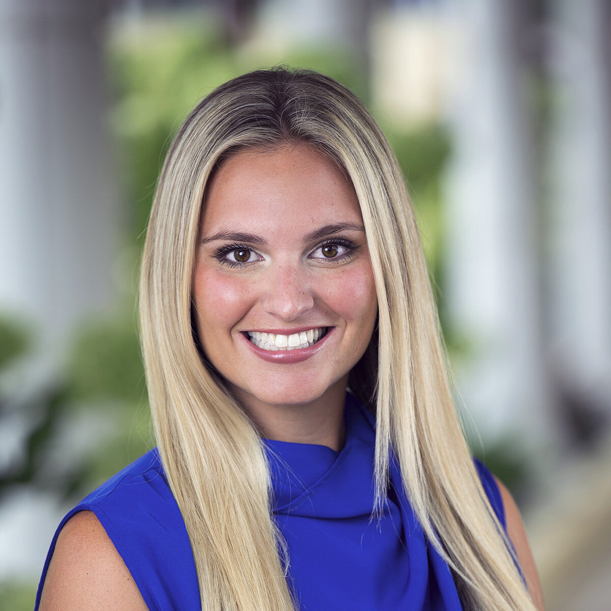 Headshot photo of Jackie Rhinehart