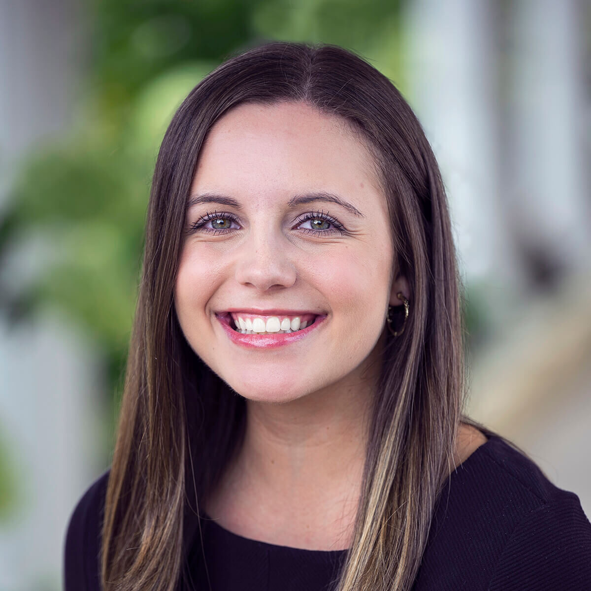 Headshot photo of Maddie Cooper