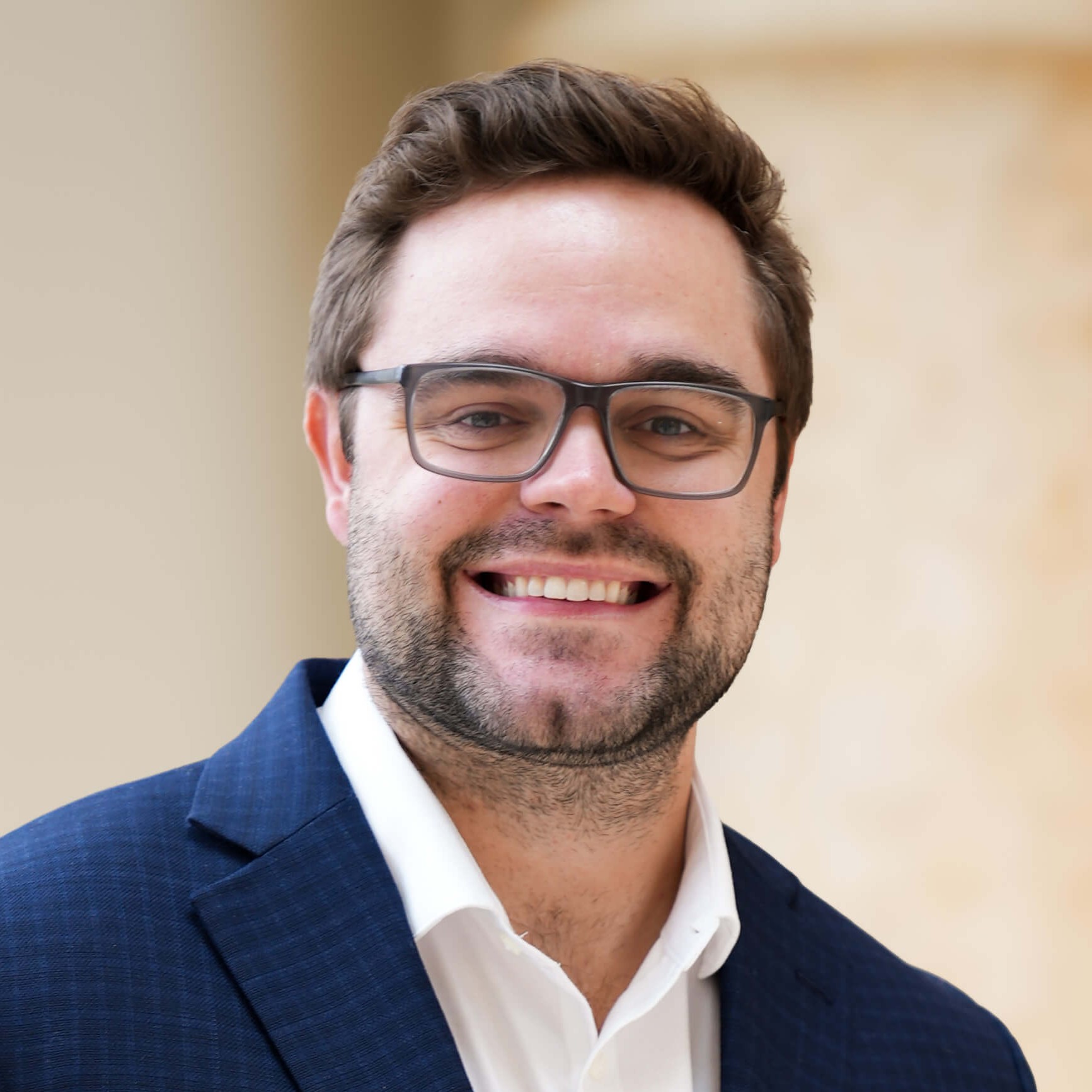 Headshot photo of Glen Bowker